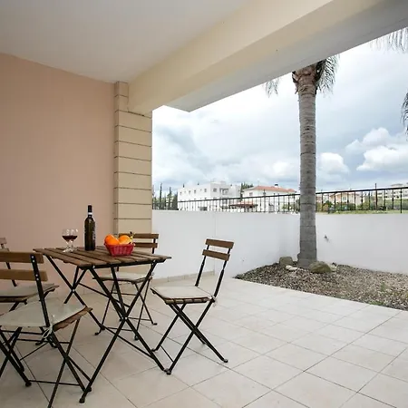 Modern & Fancy Ground Floor - Pool & Relax Appartement *