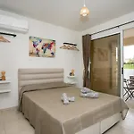 公寓 Modern & Fancy Ground Floor - Pool & Relax Tersephanou