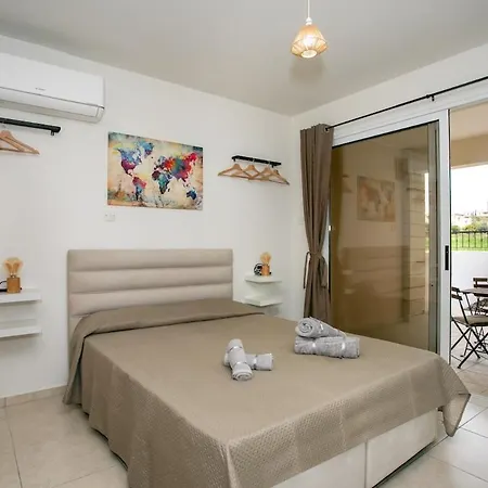 Appartamento Modern & Fancy Ground Floor - Pool & Relax Tersephanou