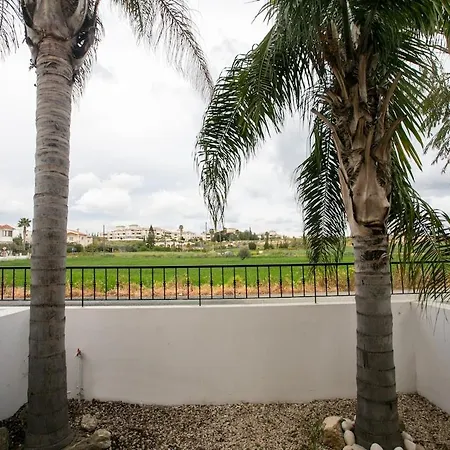 Modern & Fancy Ground Floor - Pool & Relax
