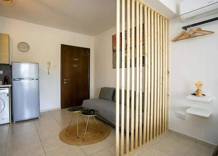 Modern & Fancy Ground Floor - Pool & Relax Apartmán *